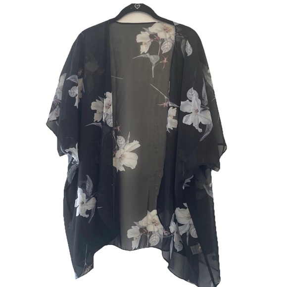 NWOT Sheer Floral Open Kimono Cover Up one Size black floral print boho, layer - Picture 1 of 6